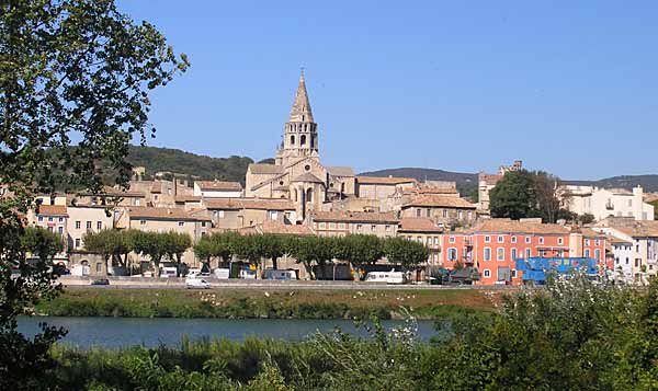 Bourg-Saint_andéol vue 