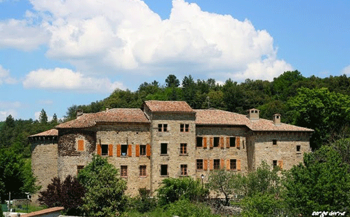 Jaujac château castrevieille