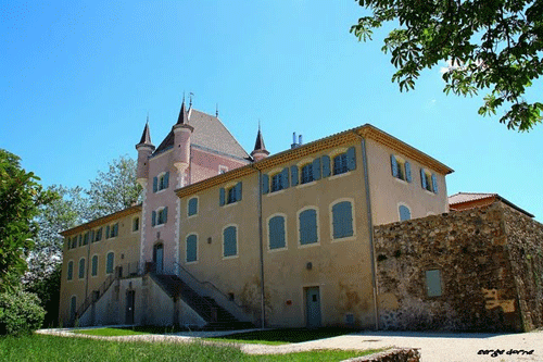 Jaujac château de Rochemure